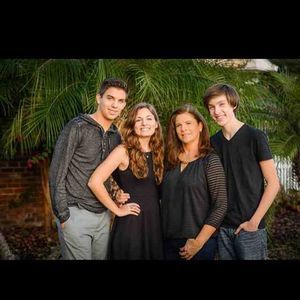 Meet your Posher, Gigi